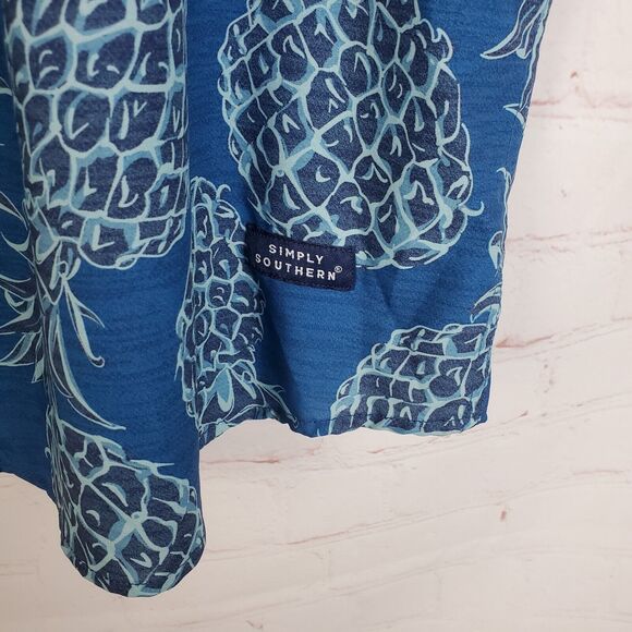 Simply Southern Shirt Mens L Blue Pineapple Hawaiian Short Sleeve Button Down - Picture 4 of 12